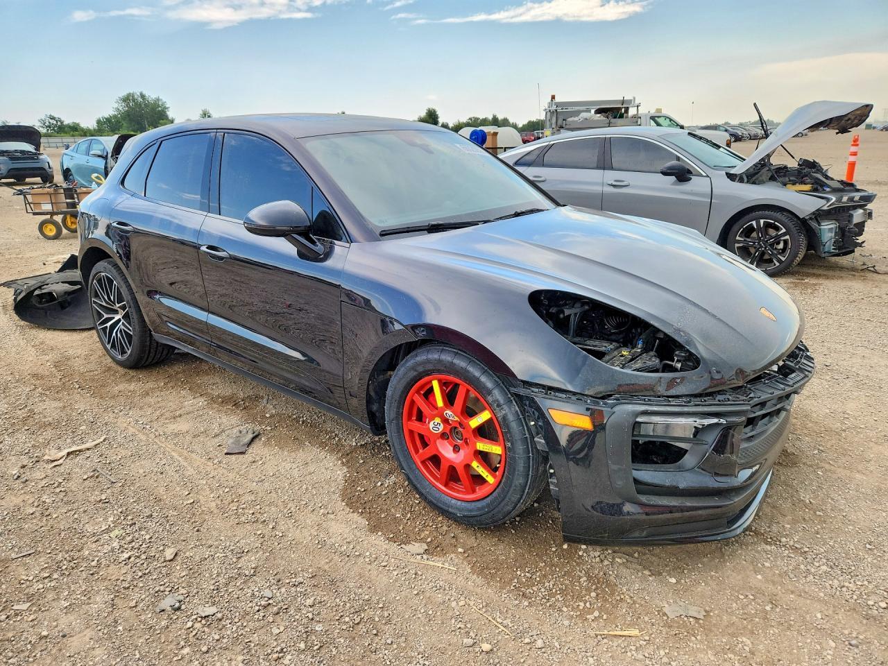 2023 Porsche Macan S - Image 4