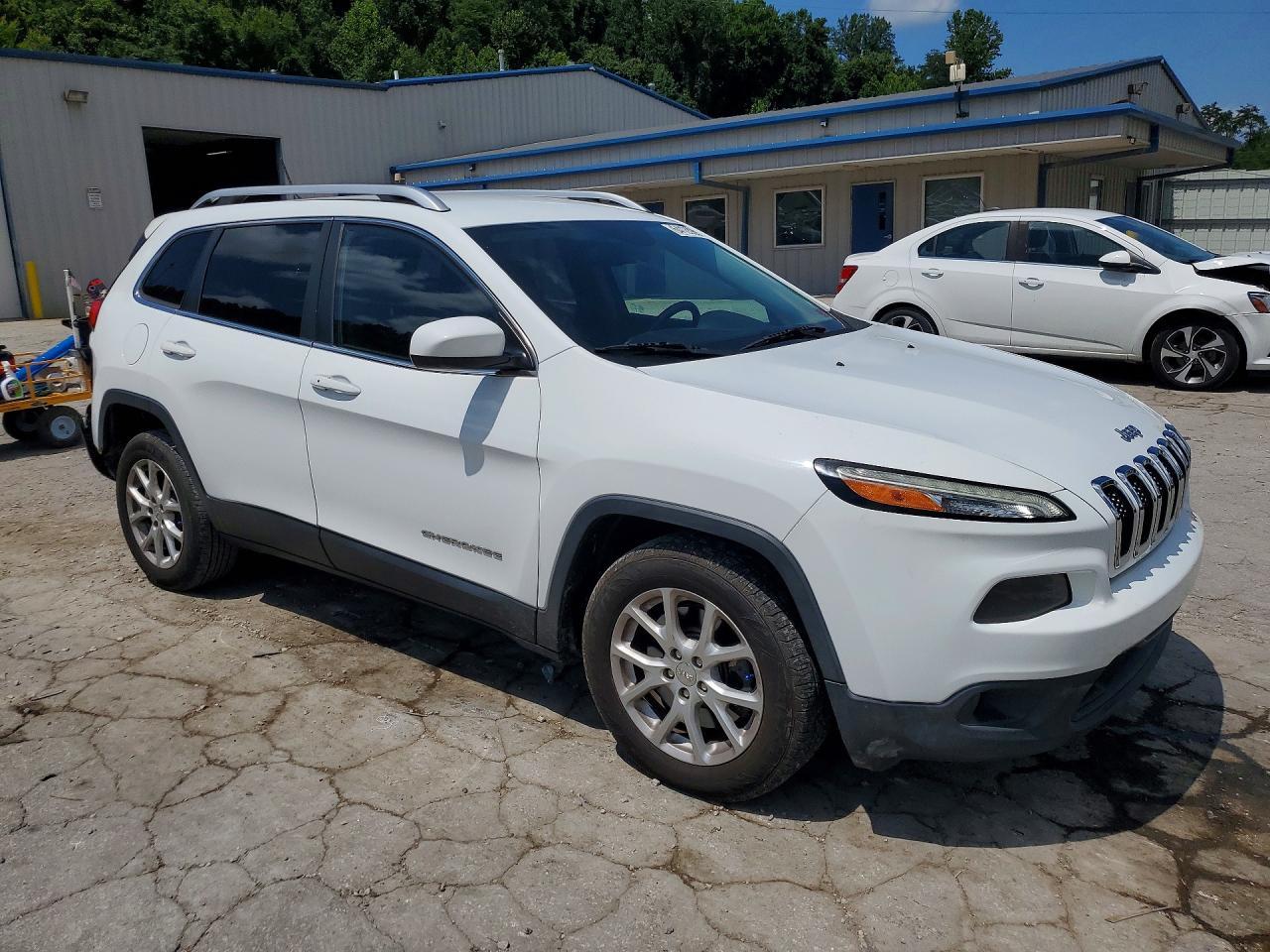 2015 Jeep Cherokee Latitude - Фото 4