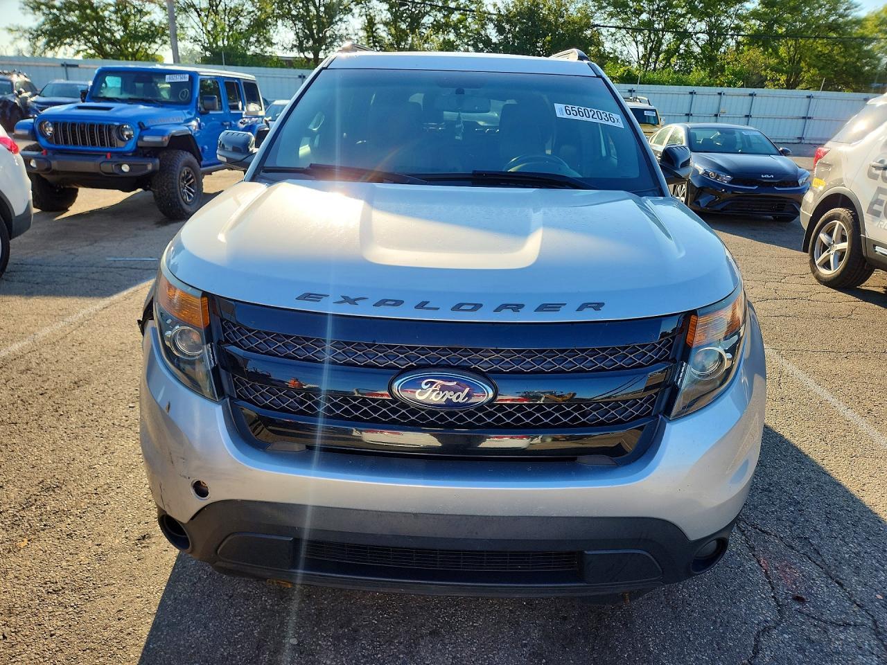 2014 Ford Explorer Sport - Фото 5