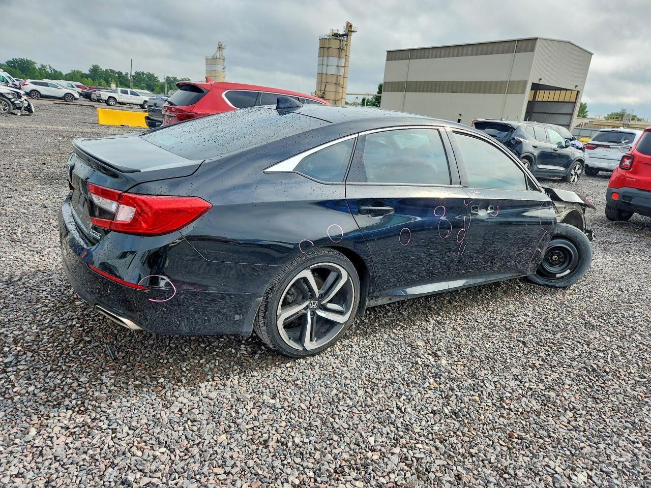 2021 Honda Accord Sport Special Edition - Фото 3