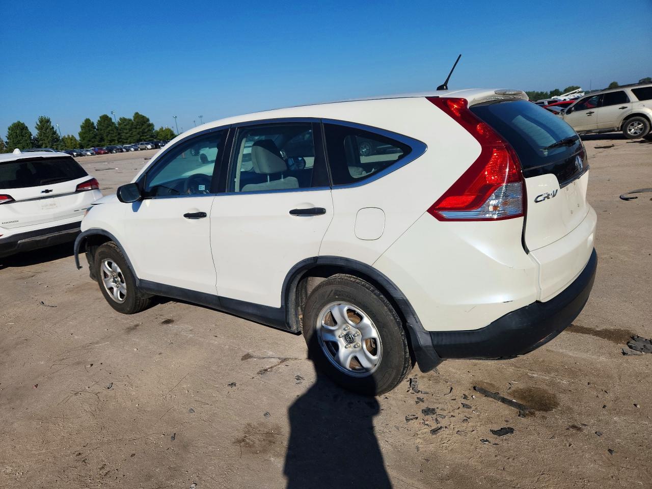 2014 Honda Cr-V Lx - Image 2