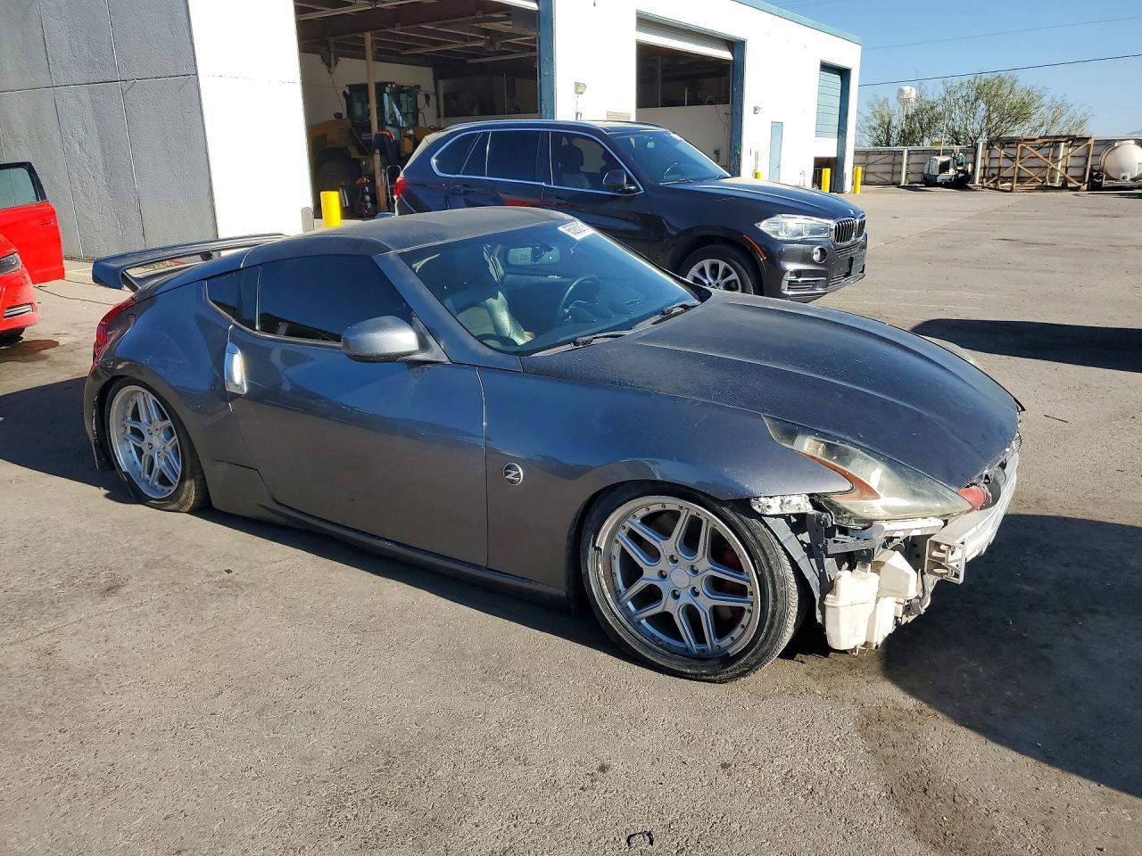 2014 Nissan 370Z Touring - Фото 4