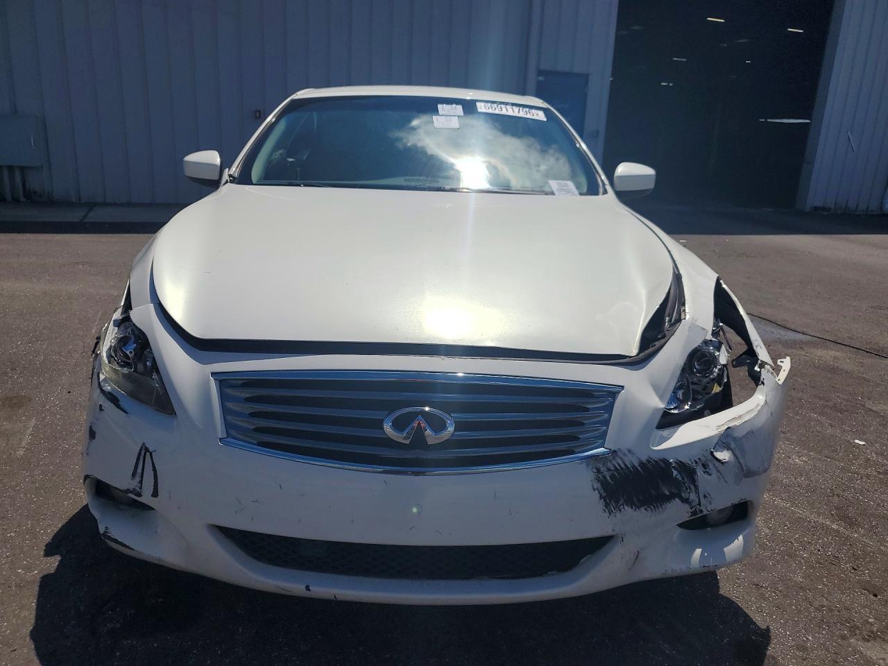 2012 Infiniti G37 Convertible Base - Image 5