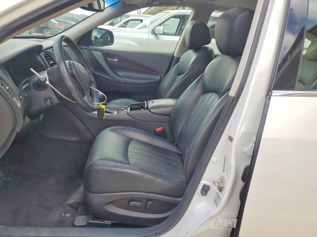 2017 Infiniti Qx50 Base - Image 7