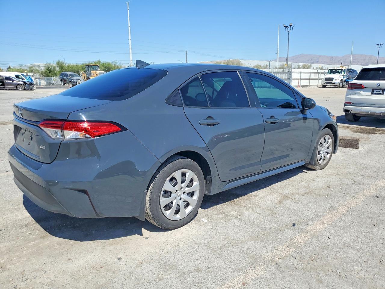 2024 Toyota Corolla Le - Фото 3