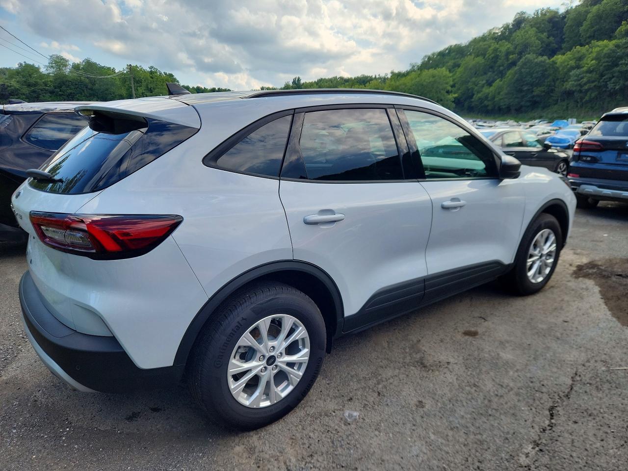 2025 Ford Escape Active - Фото 3