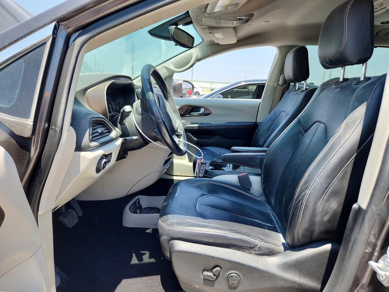 2018 Chrysler Pacifica Touring L - Фото 7