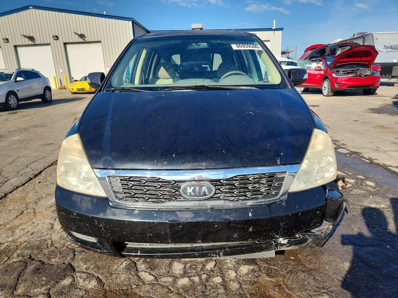 2011 Kia Sedona Lx - Фото 5