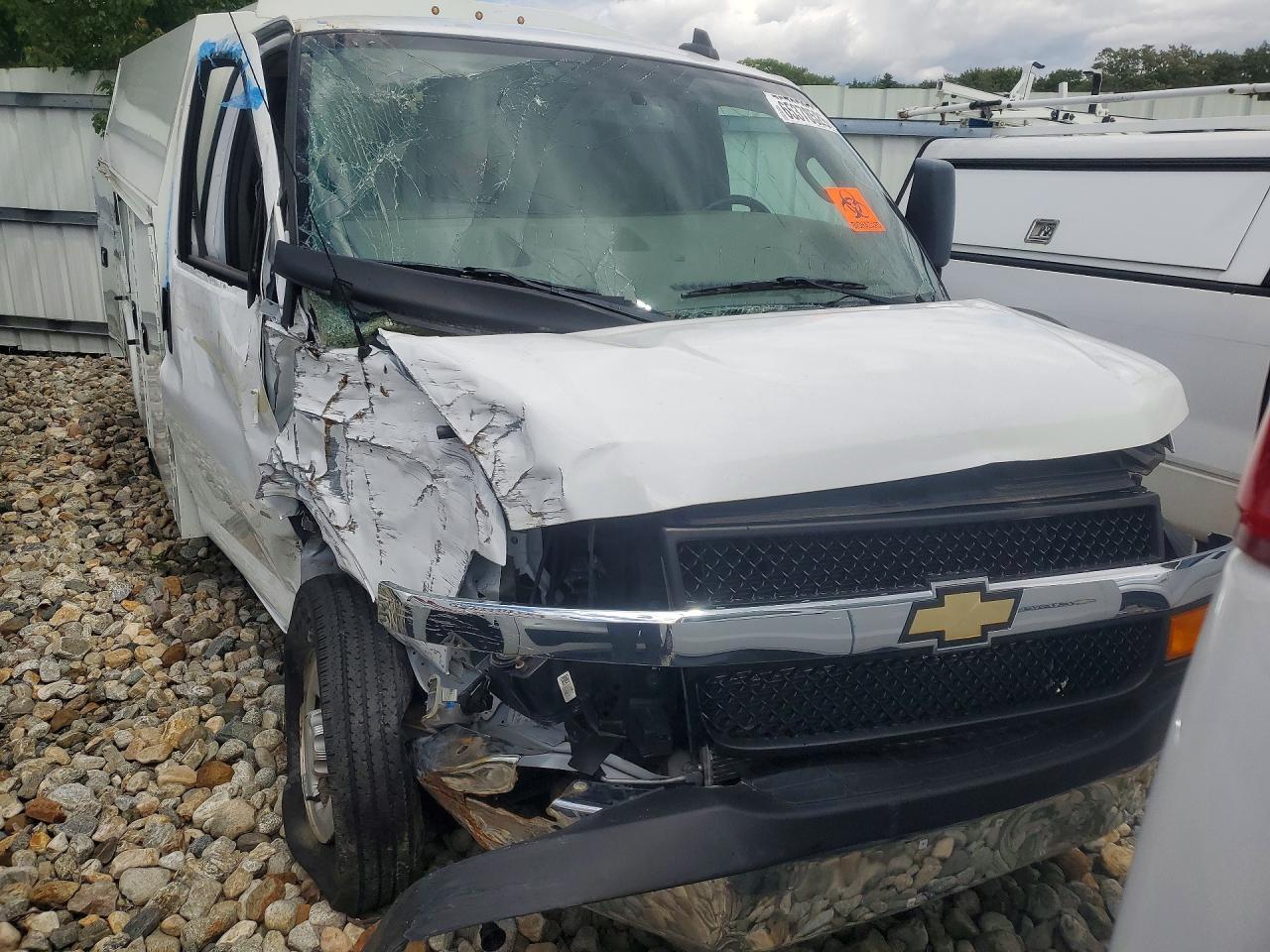 2023 Chevrolet Express G3500 - Фото 5