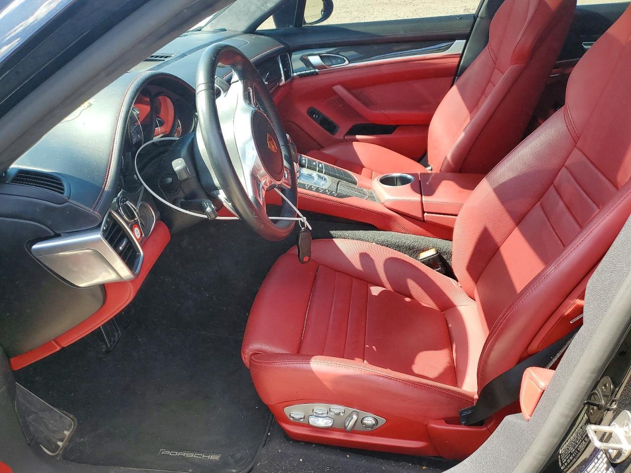 2016 Porsche Panamera Gts - Image 7