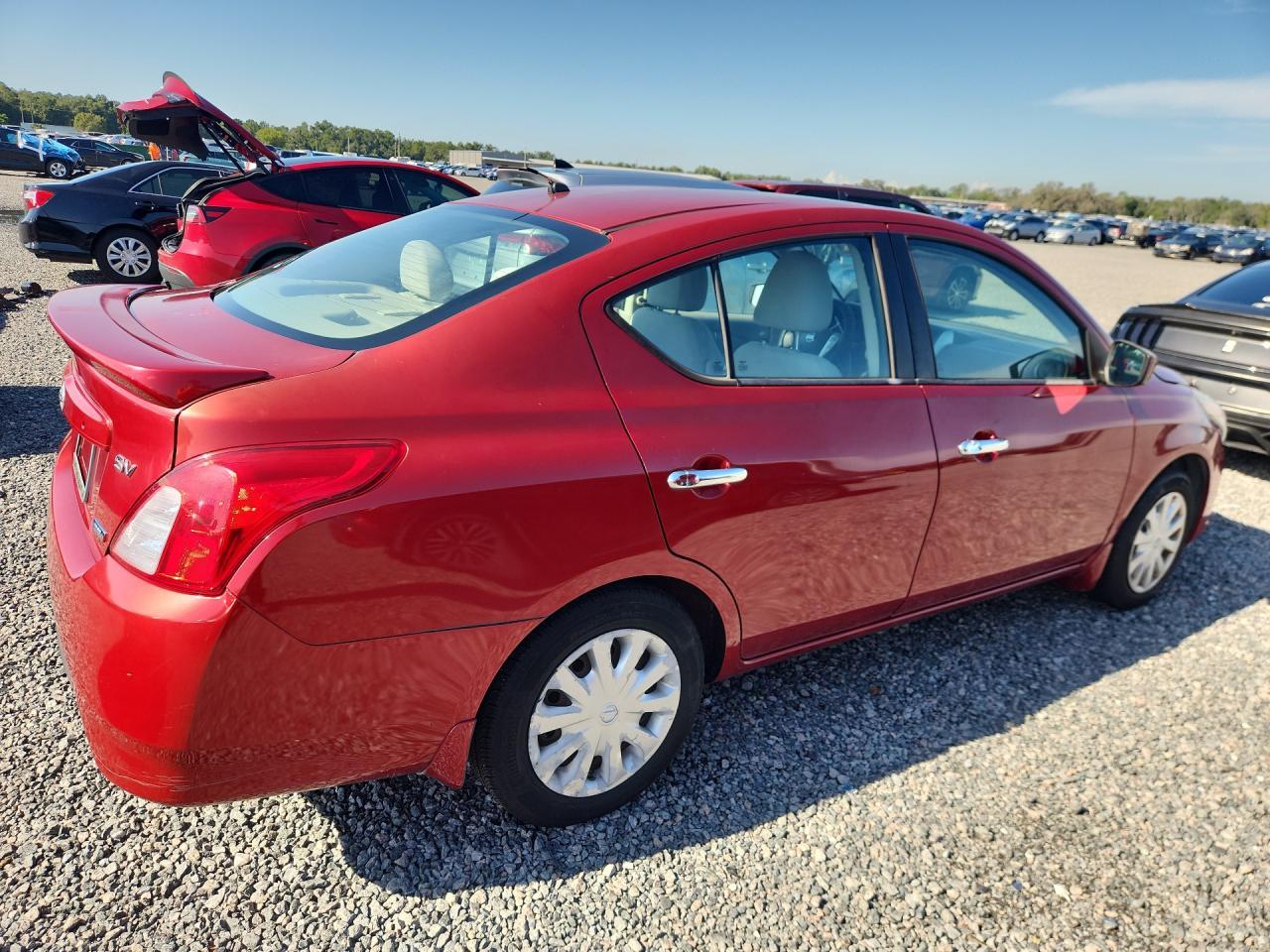 2015 Nissan Versa 1.6 Sv - Фото 3