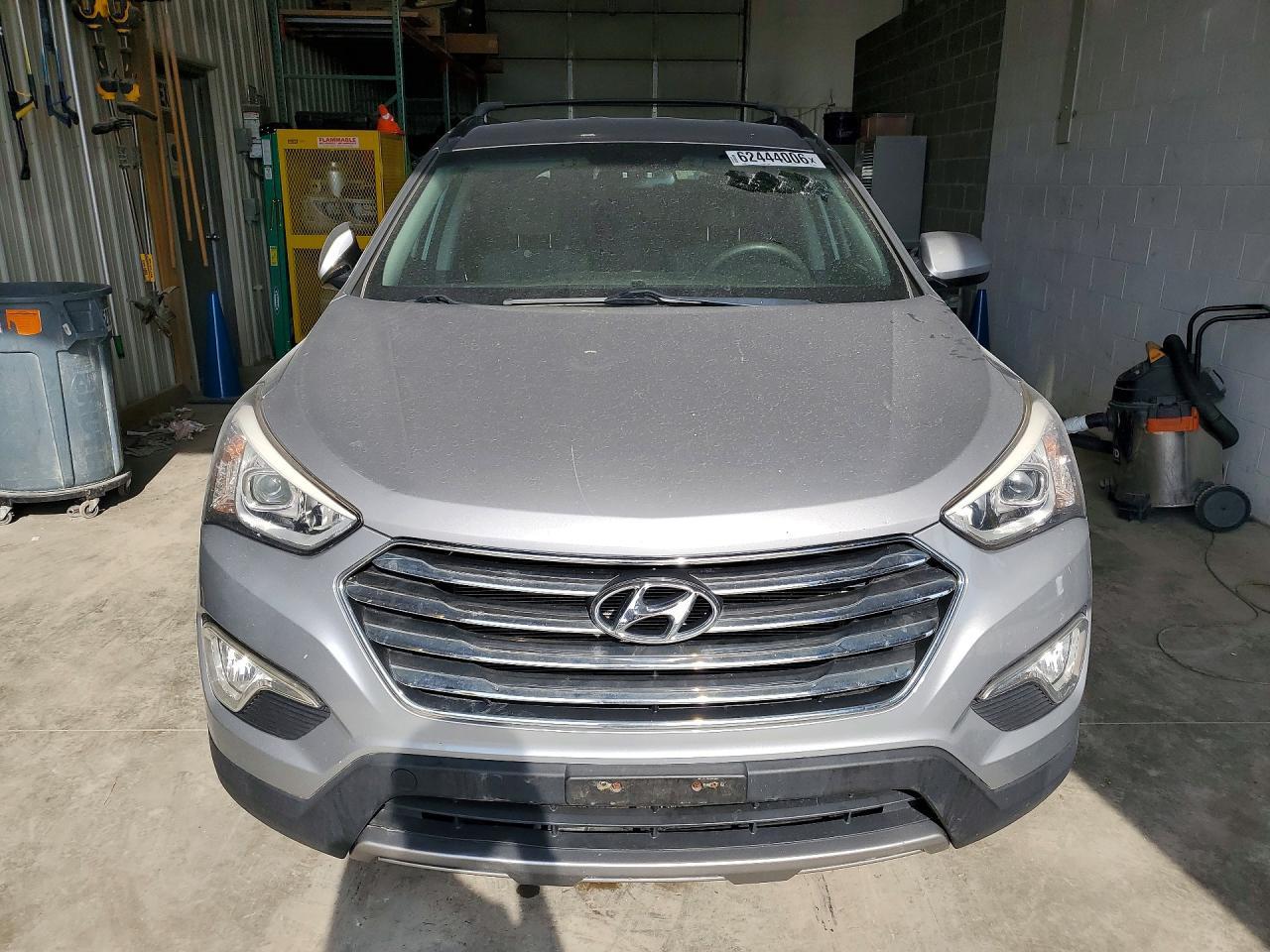 2016 Hyundai Santa Fe Se - Image 5