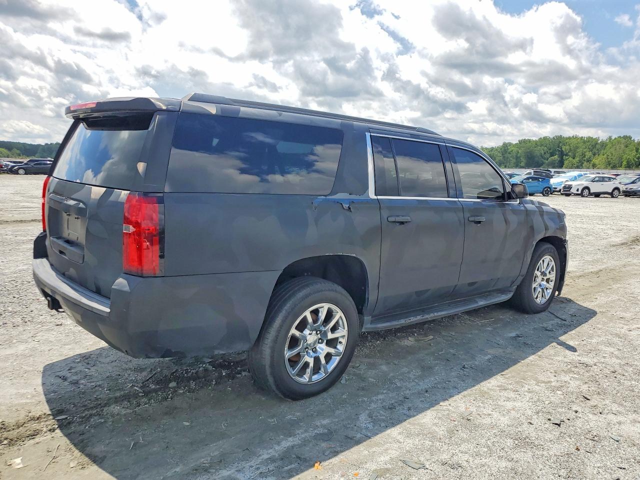 2020 Chevrolet Suburban K1500 Lt - Фото 3