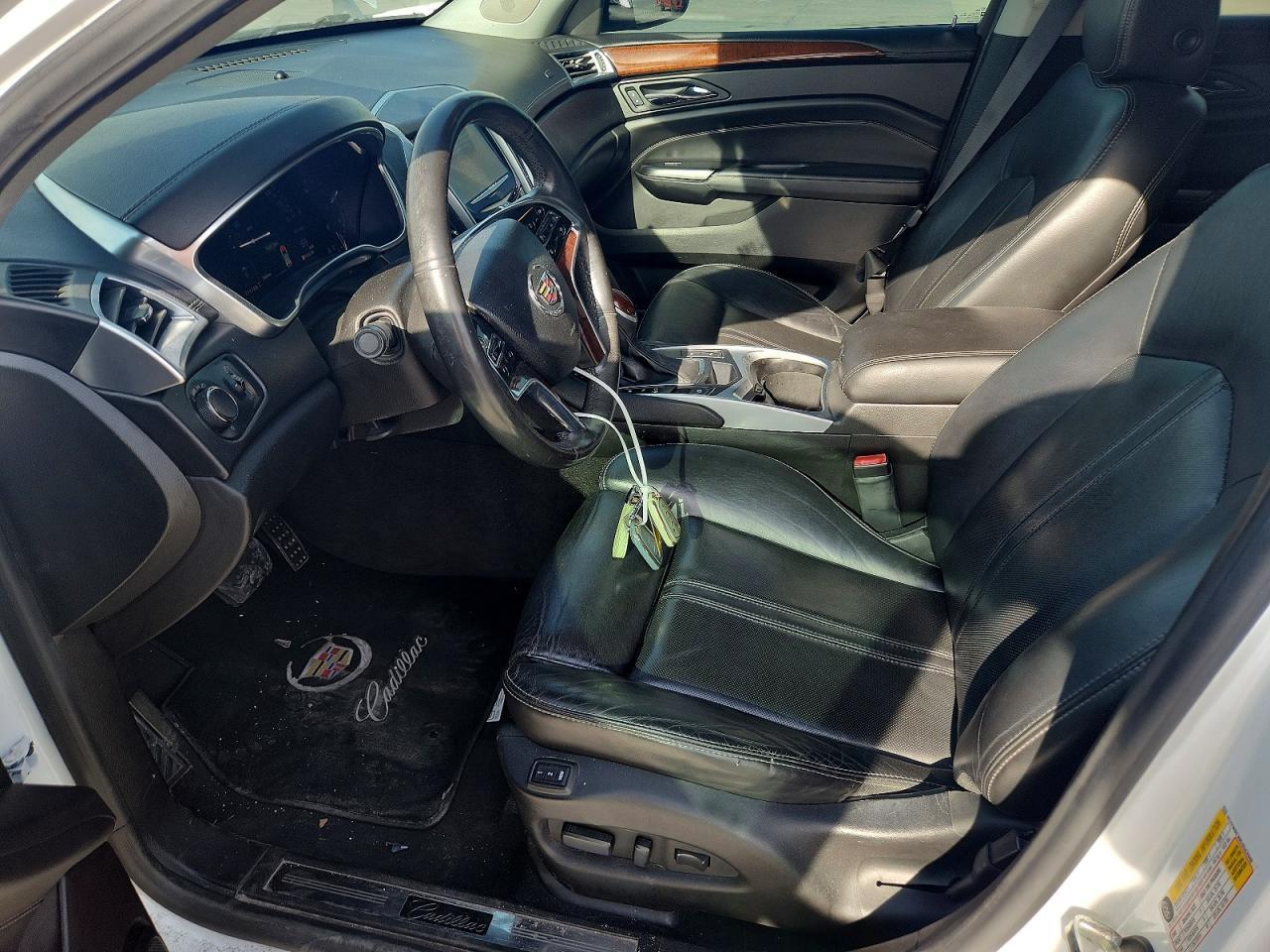 2016 Cadillac Srx Luxury Collection - Image 7