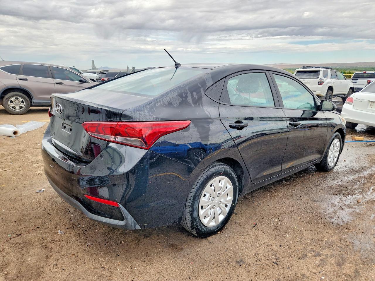 2018 Hyundai Accent Se - Image 3