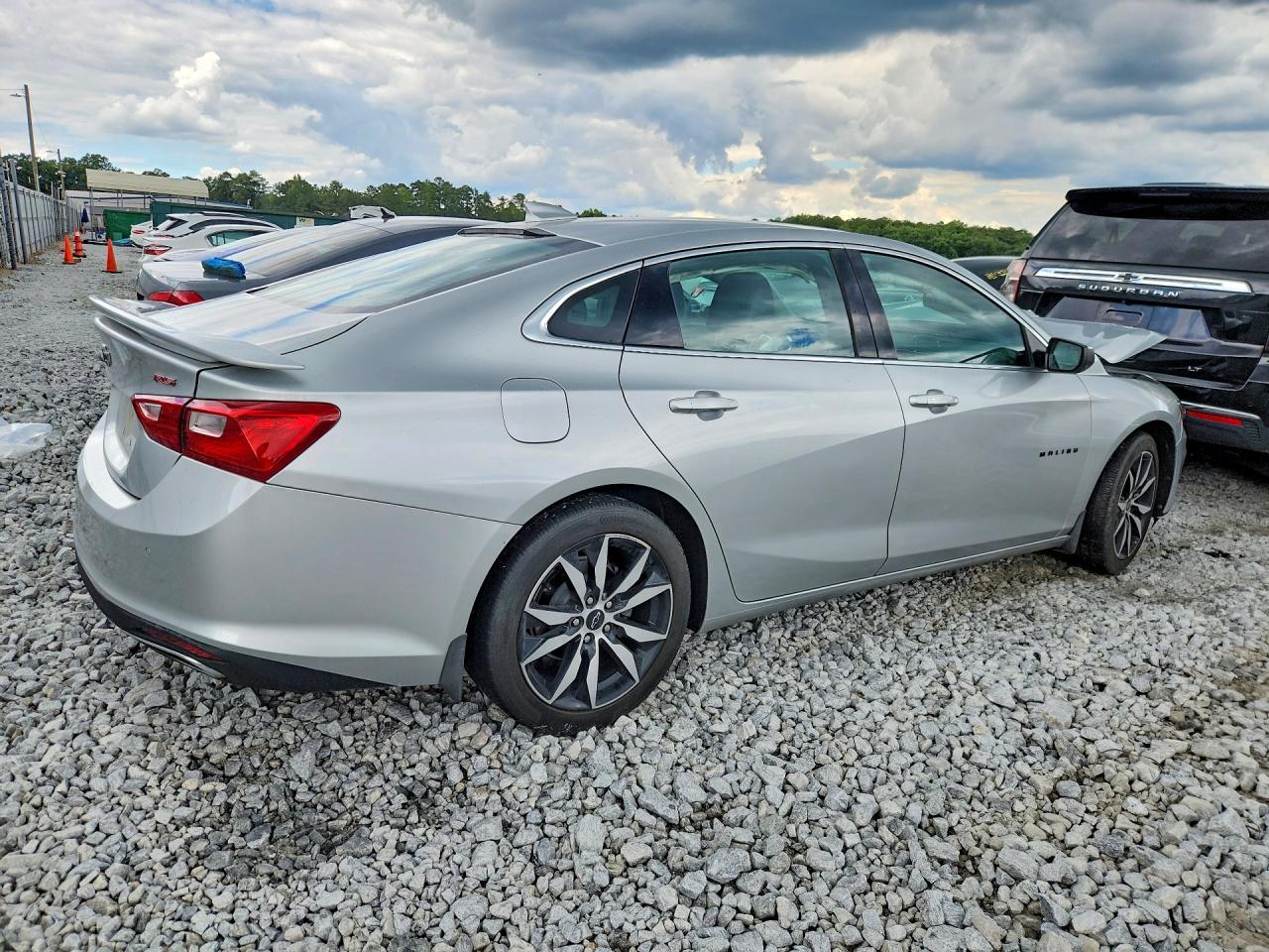 2021 Chevrolet Malibu Rs - Фото 3