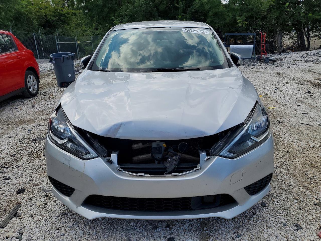 2019 Nissan Sentra S - Фото 5