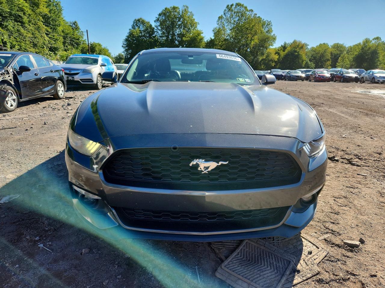 2016 Ford Mustang Ecoboost - Image 5