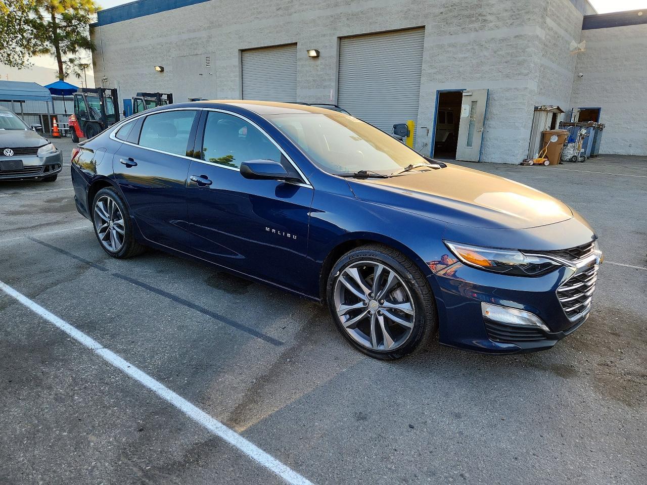 2022 Chevrolet Malibu Lt - Image 4