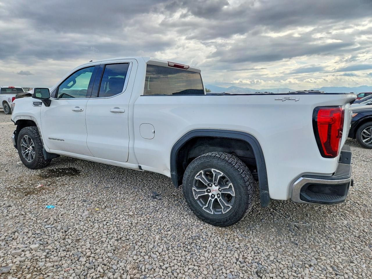 2023 GMC Sierra K1500 Sle - Фото 2