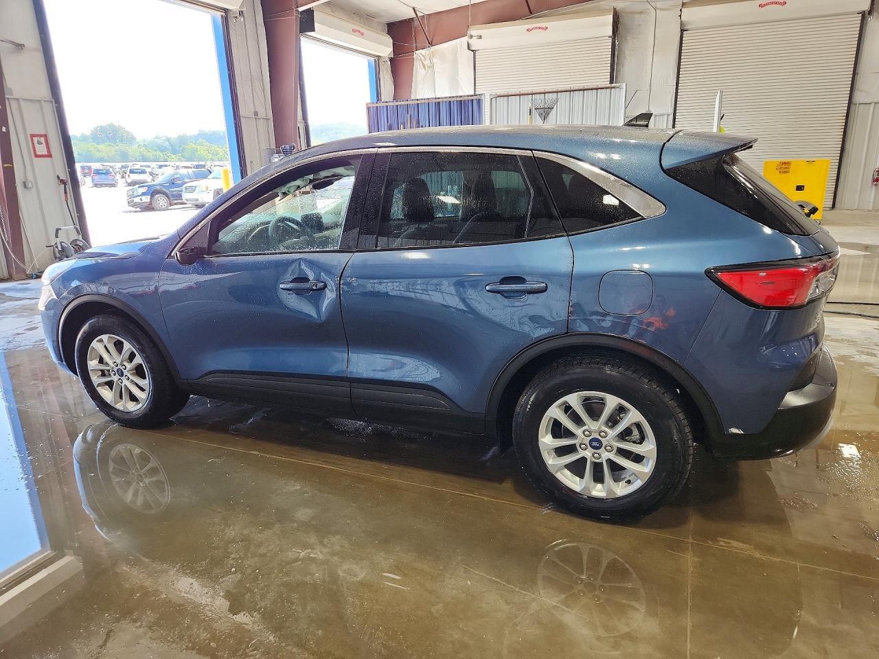 2020 Ford Escape Se - Image 2