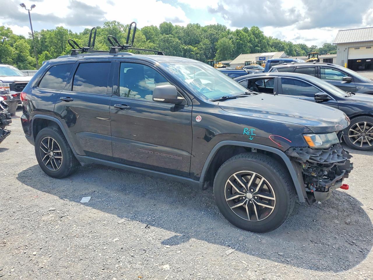 2017 Jeep Grand Cherokee Trailhawk - Фото 4