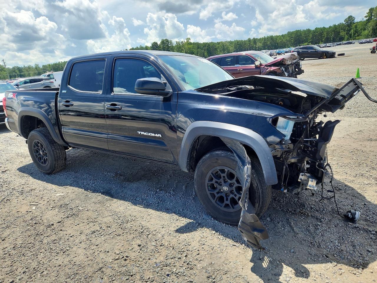 2023 Toyota Tacoma Sr5 V6 - Image 4