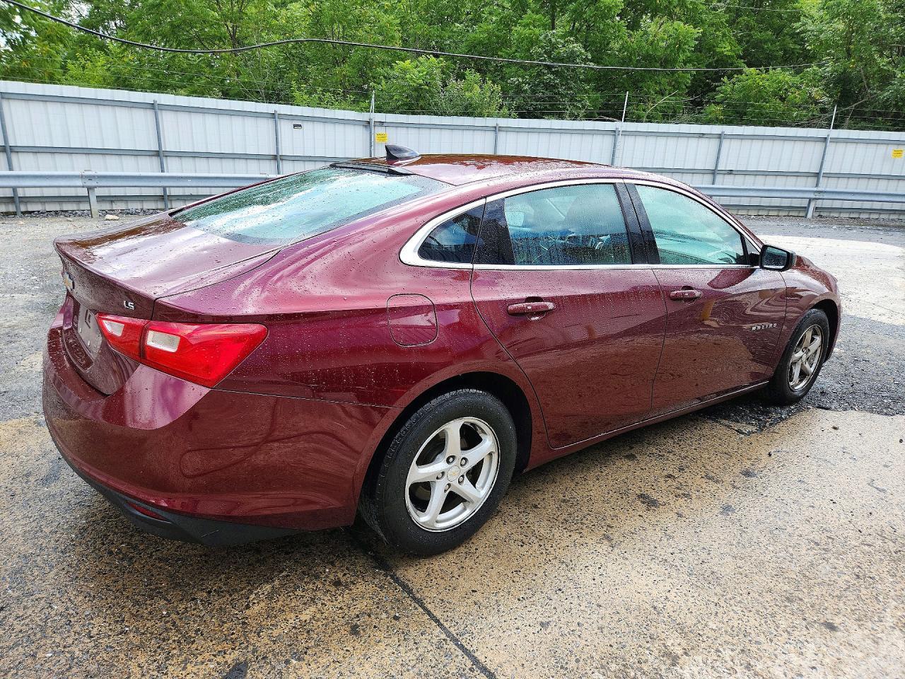 2016 Chevrolet Malibu Ls - Image 3