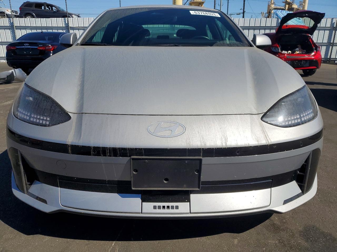 2025 Hyundai Ioniq 6 Se - Image 5