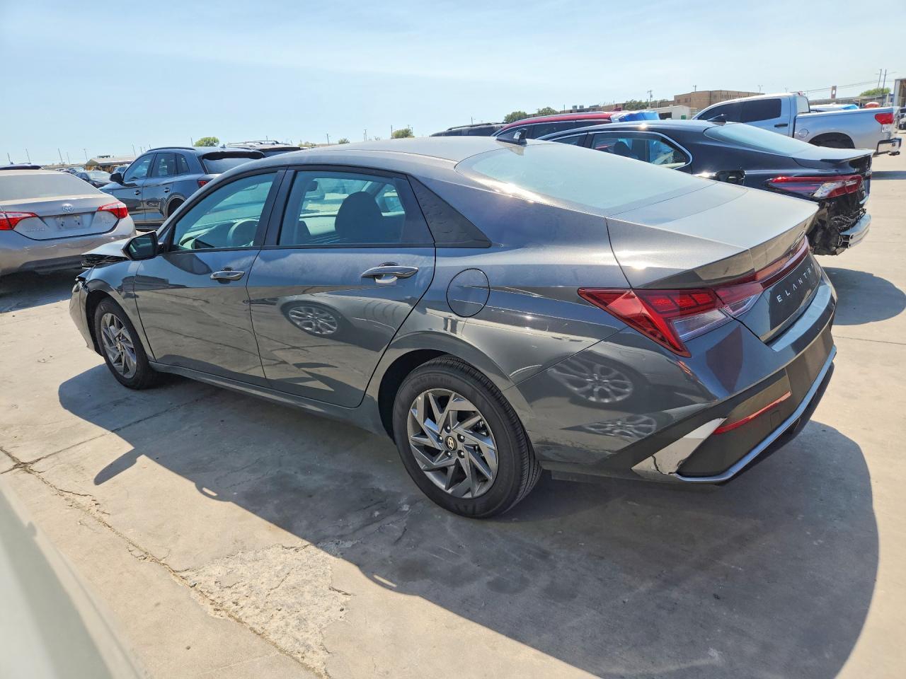 2026 Hyundai Elantra Hybrid Blue - Фото 2