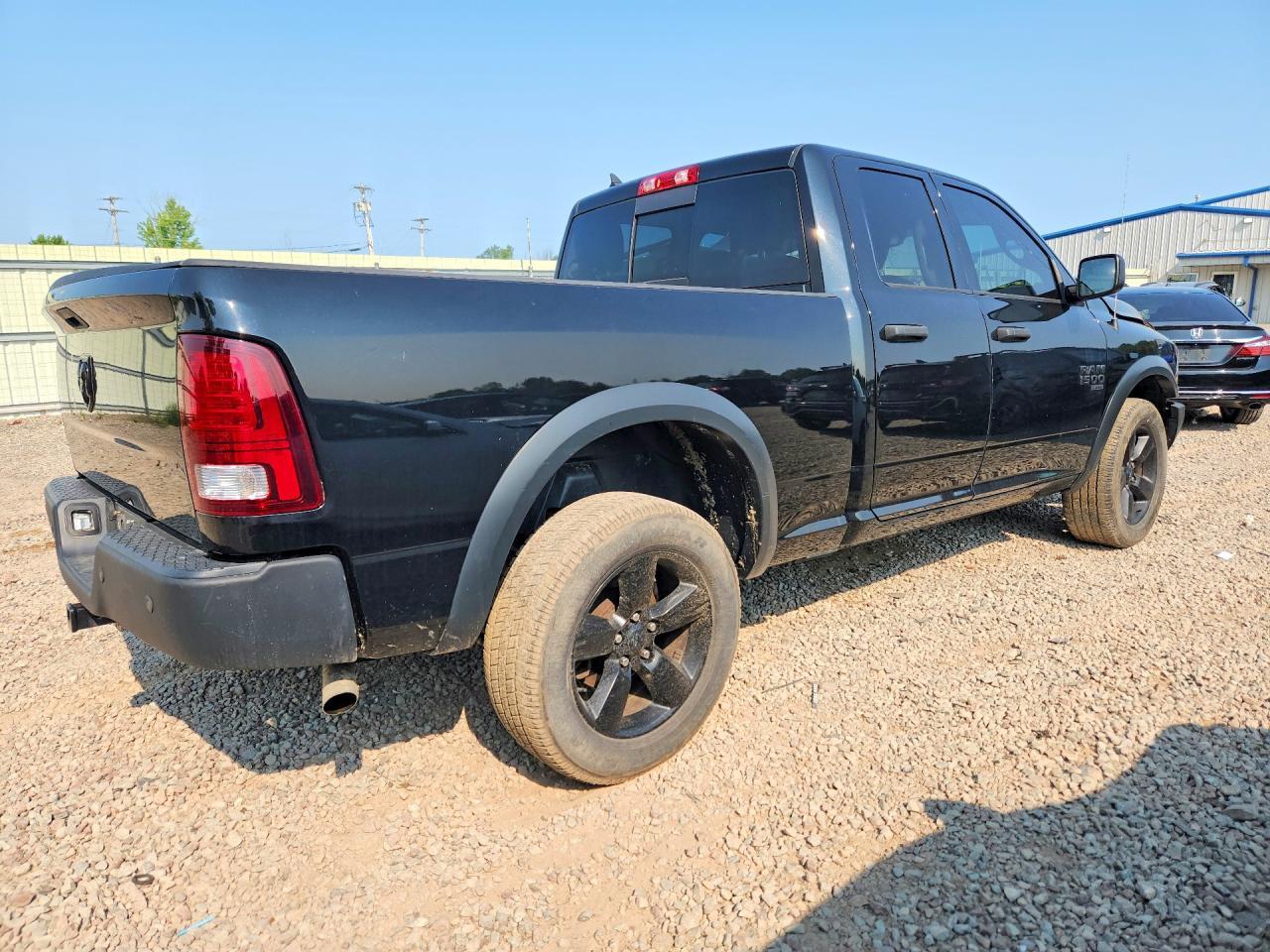 2020 Ram 1500 Classic Warlock - Фото 3