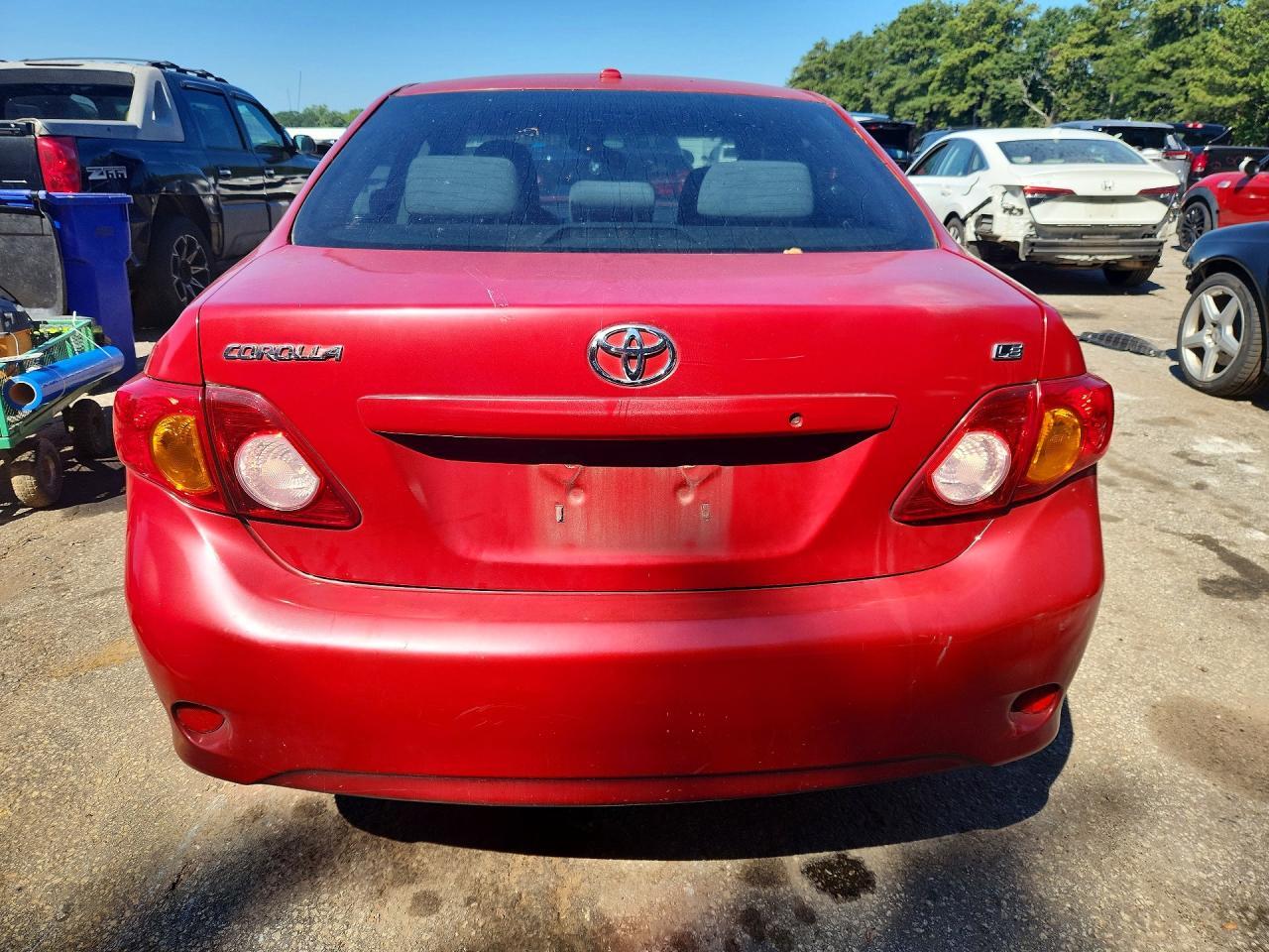 2010 Toyota Corolla Le - Фото 6