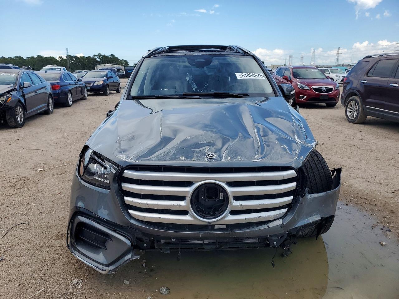 2026 Mercedes-Benz Gls 450 4Matic - Image 5