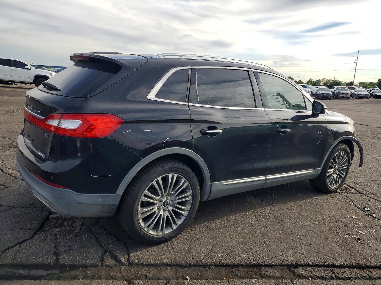 2017 Lincoln Mkx Reserve - Фото 3