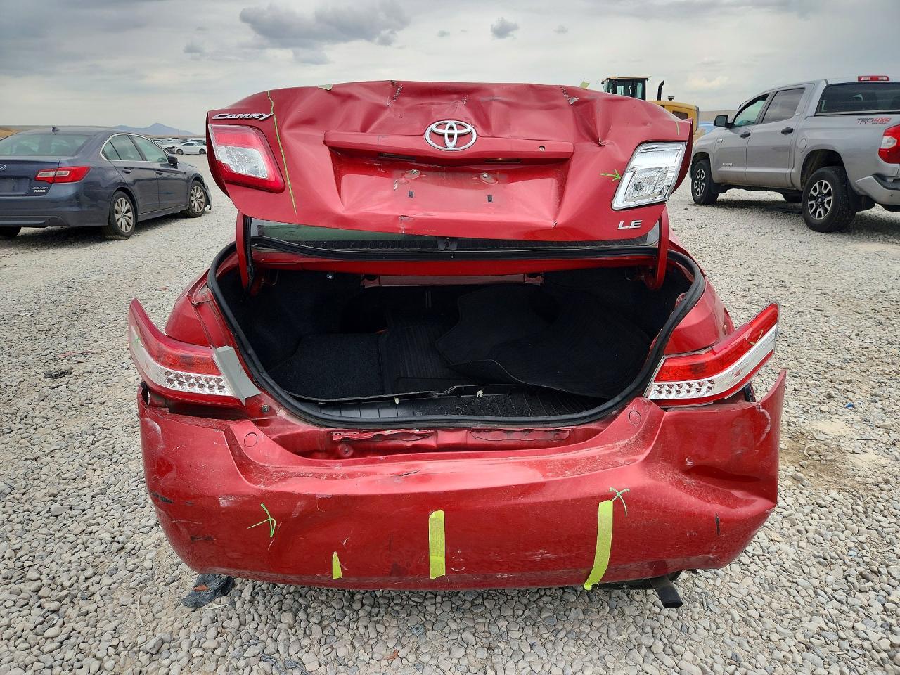 2011 Toyota Camry Le - Фото 6