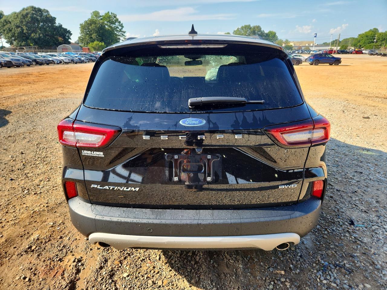 2023 Ford Escape Platinum - Image 6