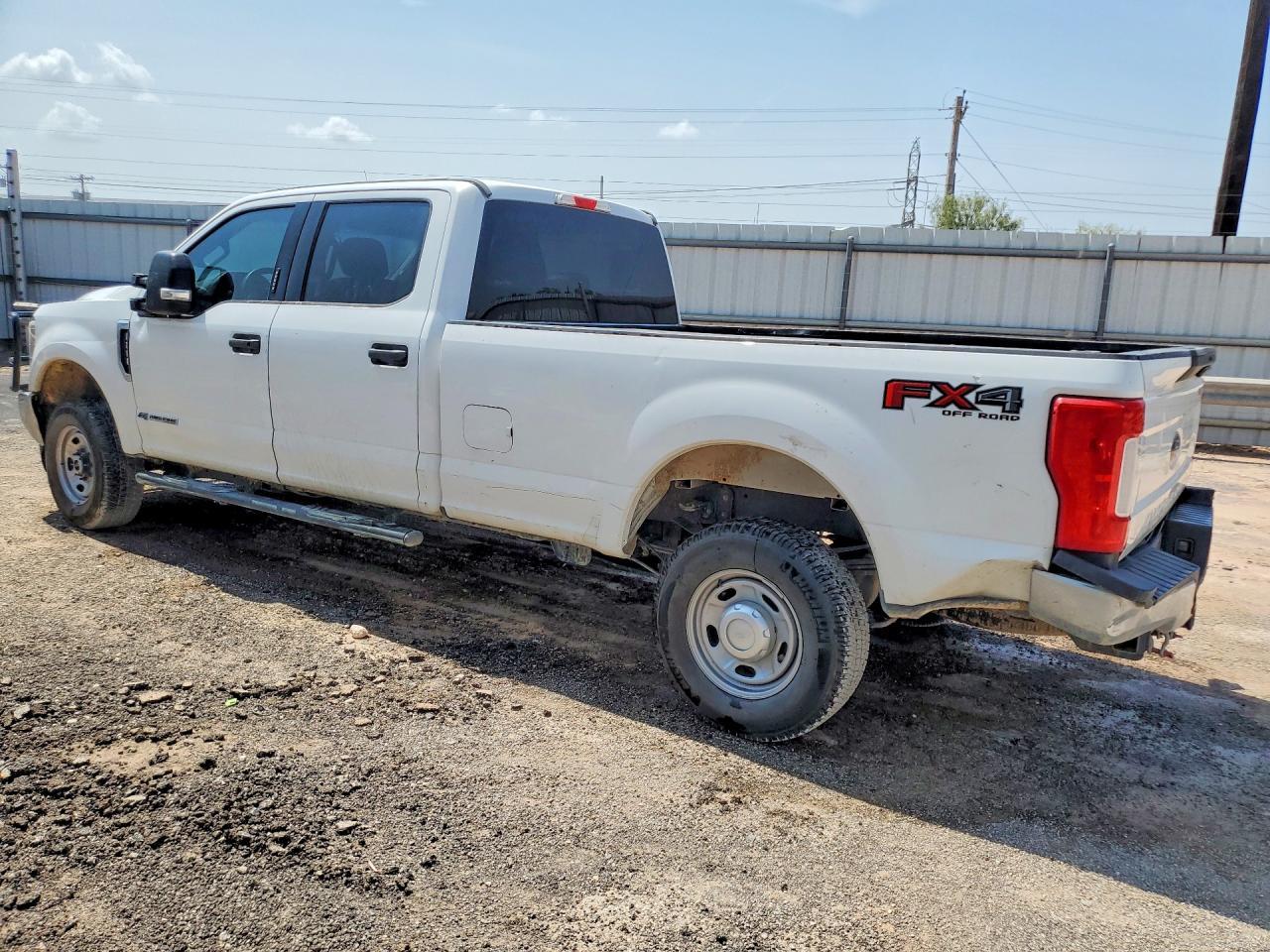 2018 Ford F250 Super Duty - Image 2
