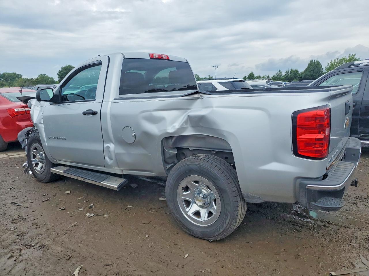 2015 Chevrolet Silverado C1500 - Фото 2