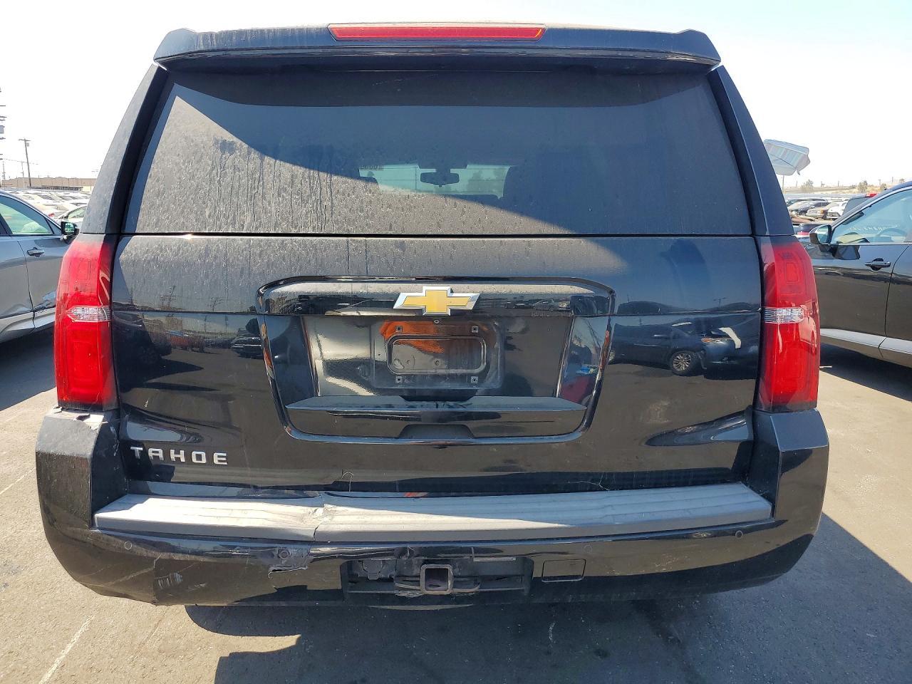 2017 Chevrolet Tahoe C1500 Ls - Image 6