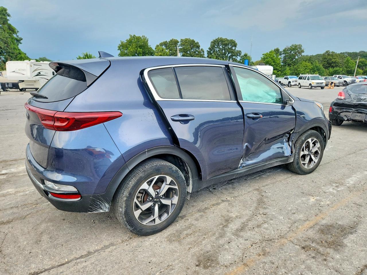 2020 Kia Sportage Lx - Фото 3