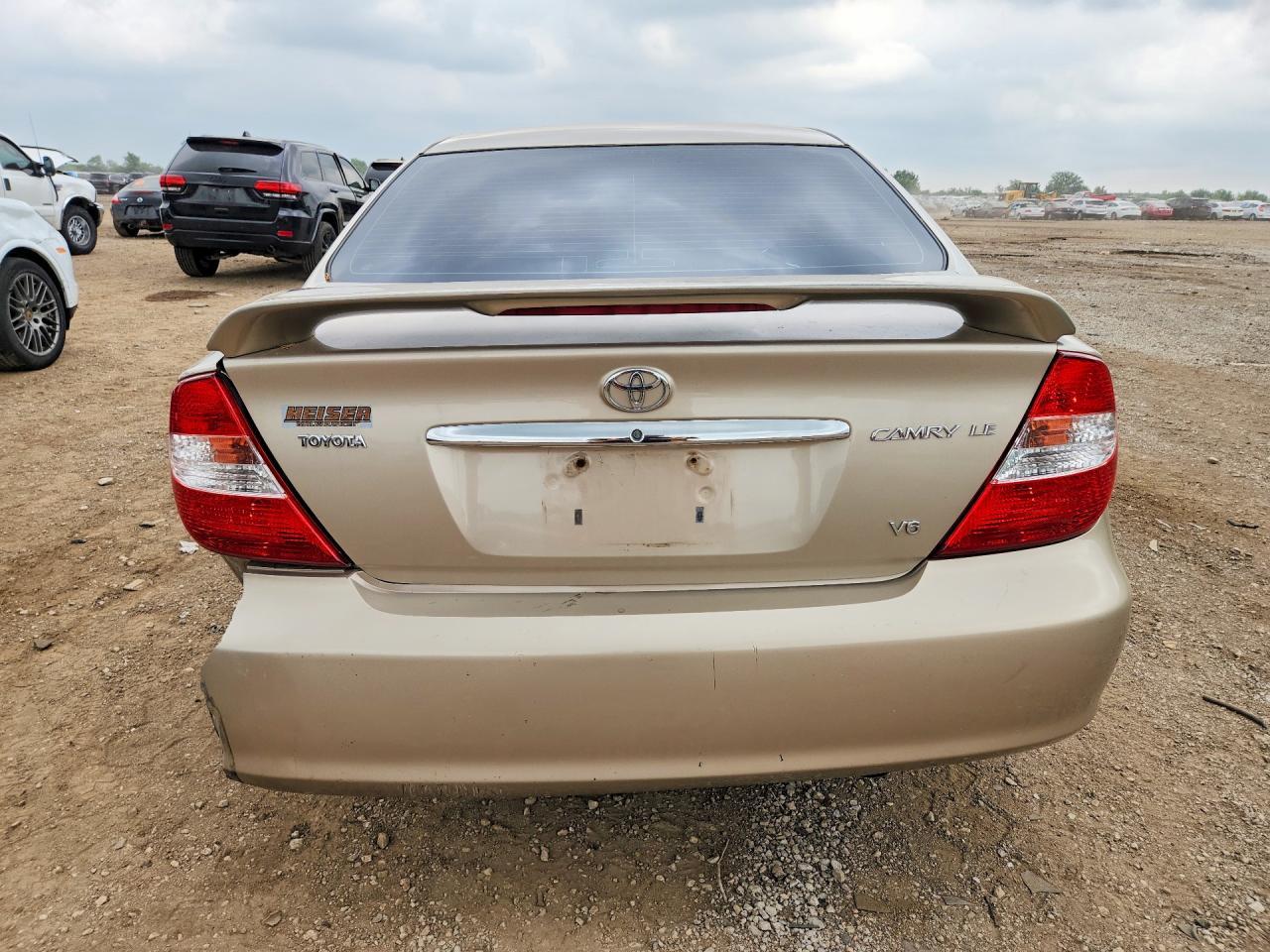 2004 Toyota Camry Le V6 - Фото 6