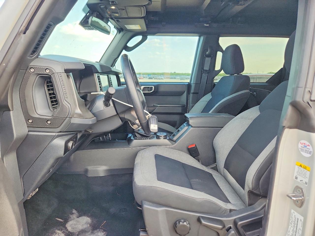 2026 Ford Bronco Big Bend - Image 7