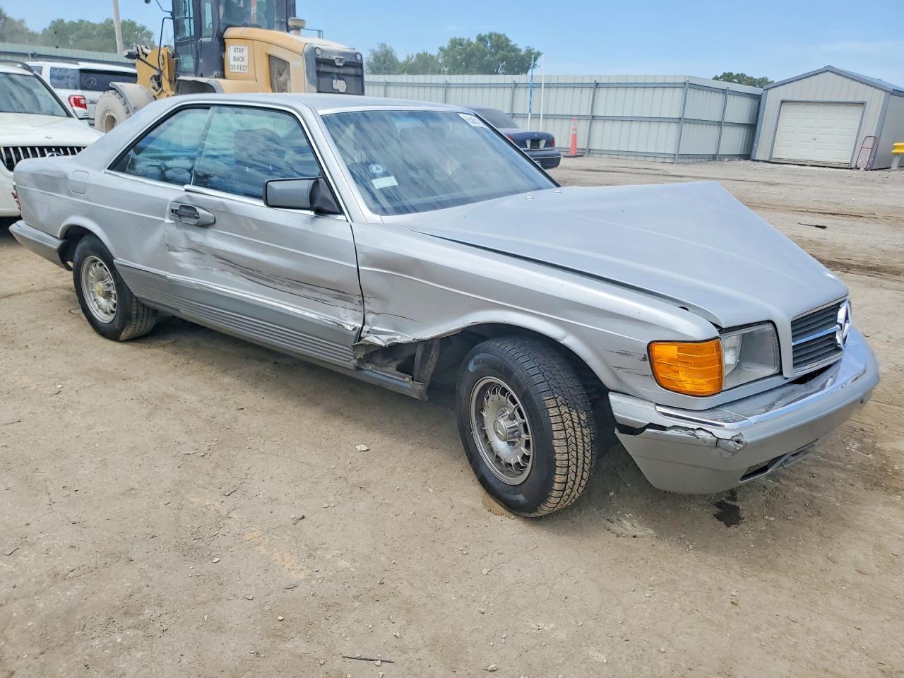 1983 Mercedes-Benz 380 Sec - Фото 4