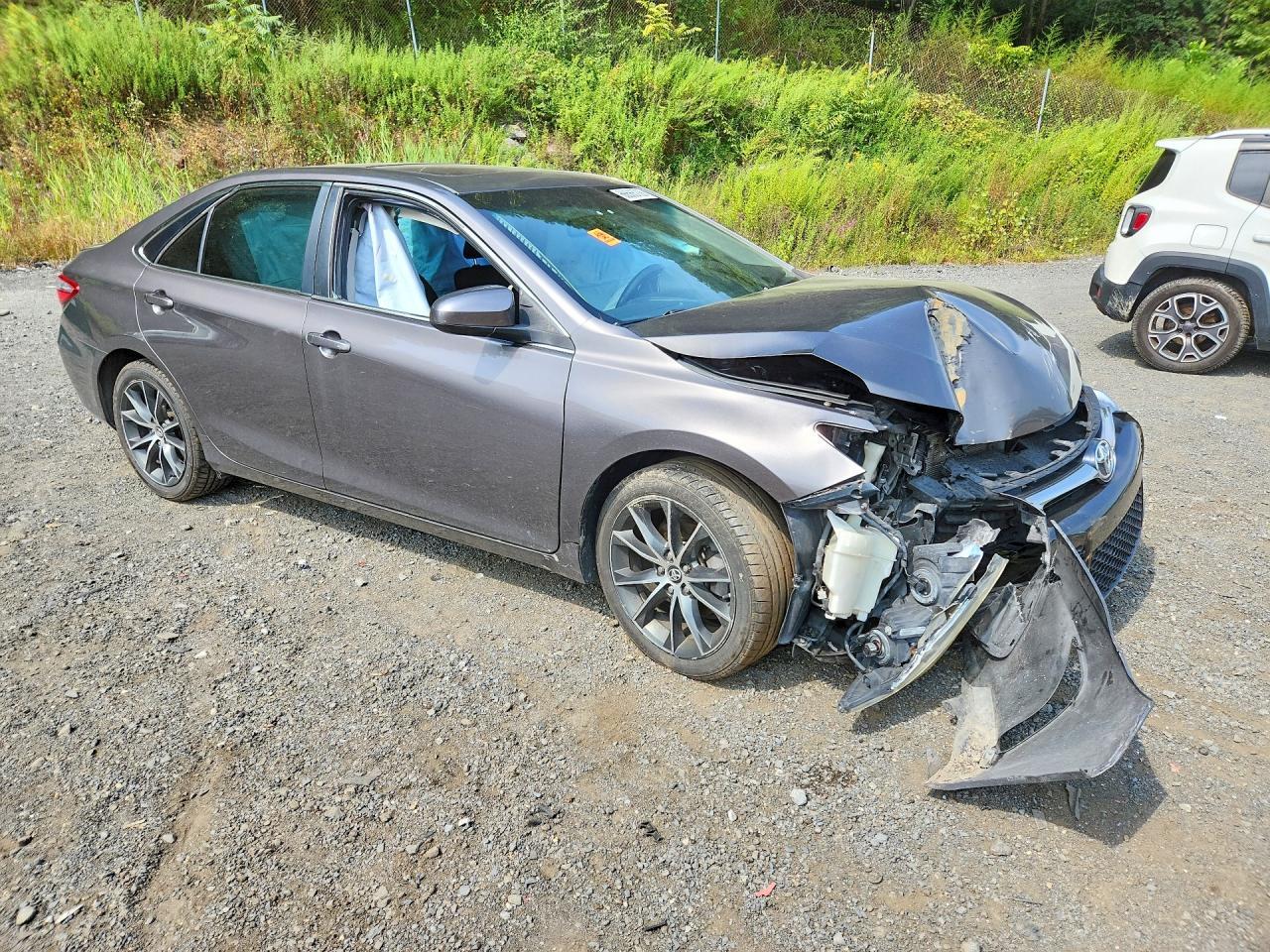 2016 Toyota Camry Xse - Фото 4