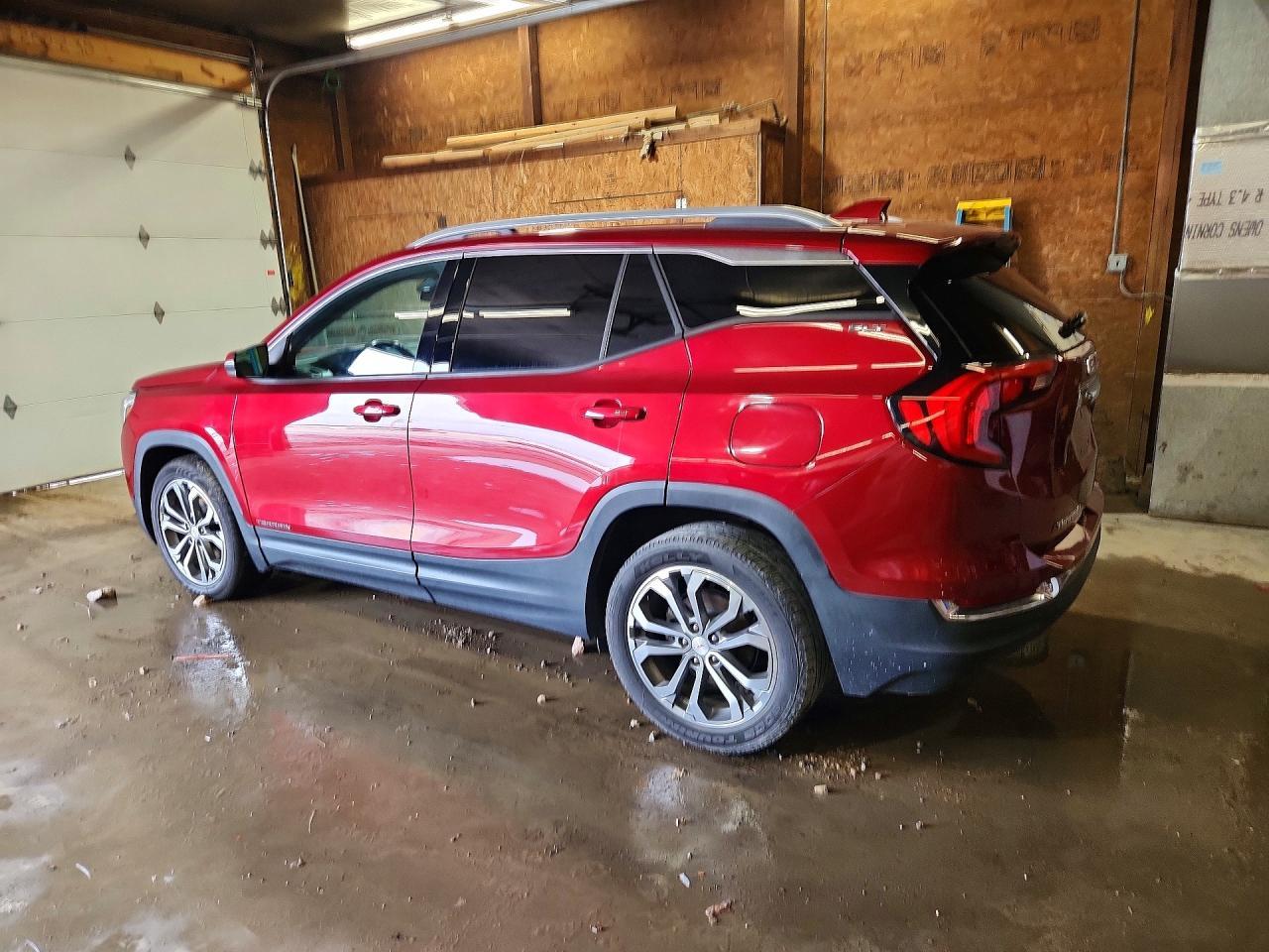 2019 GMC Terrain Slt - Фото 2