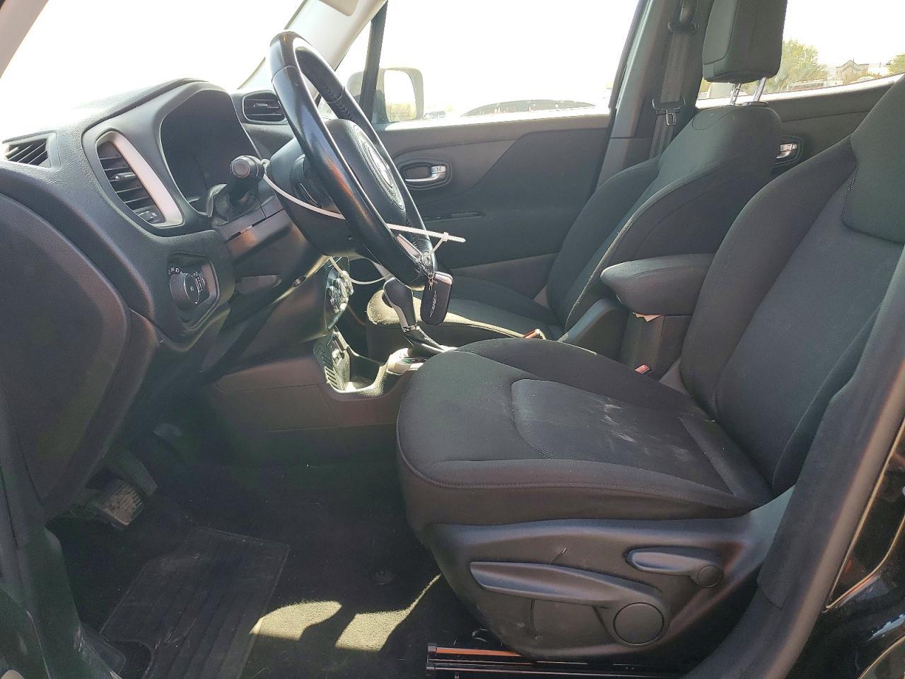 2017 Jeep Renegade Latitude - Фото 7