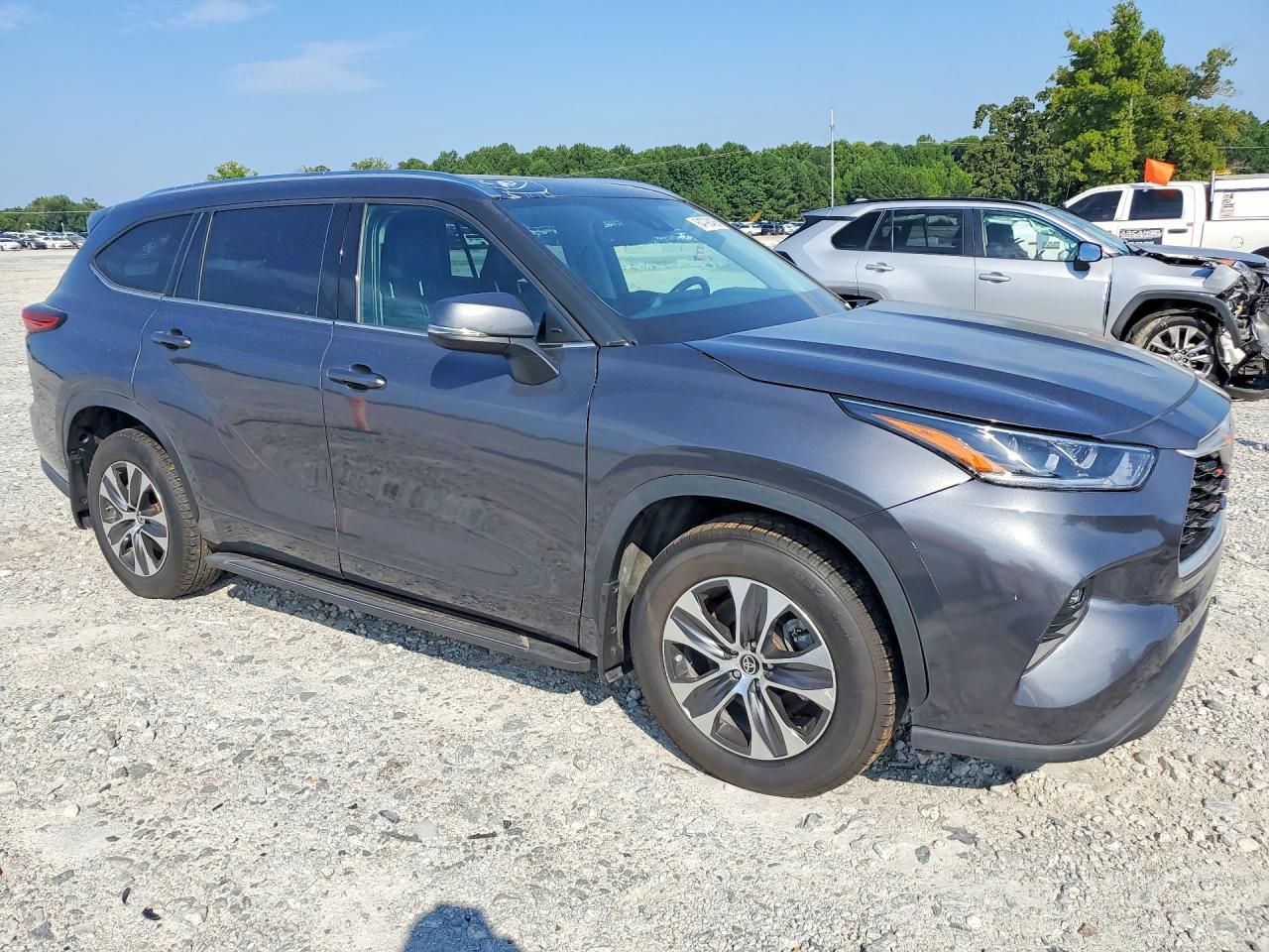 2021 Toyota Highlander Xle - Фото 4