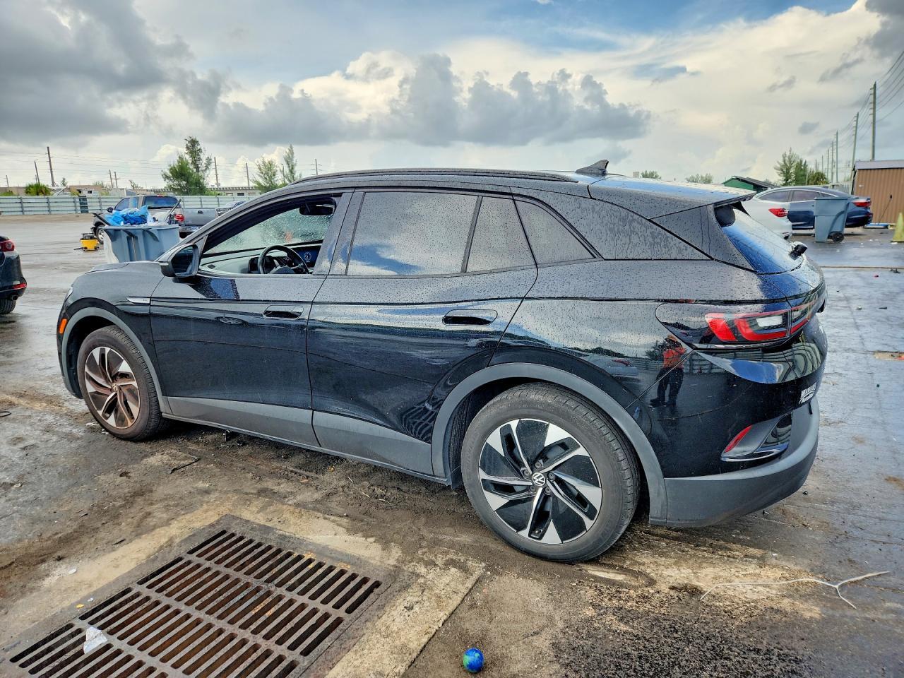 2022 Volkswagen Id.4 Pro - Фото 2