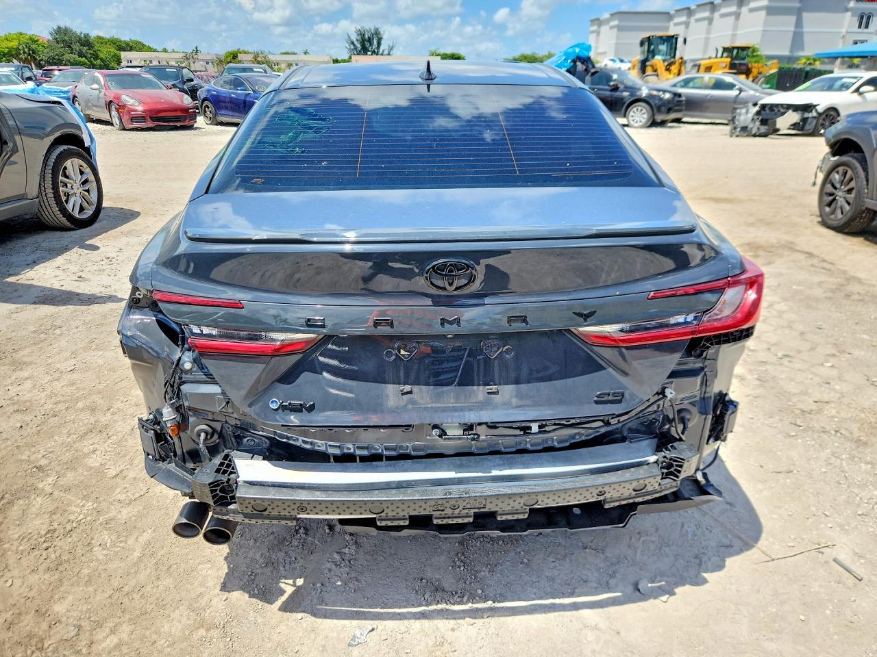 2025 Toyota Camry Se - Фото 6