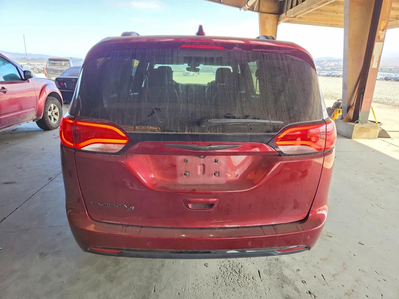 2020 Chrysler Pacifica Touring L - Фото 6